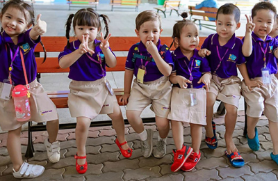 Những mẫu thiết kế trang phục mầm non đẹp cho các trường