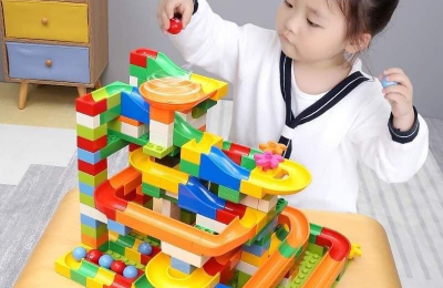 Đồ chơi xếp hình, lắp ghép dành cho bé