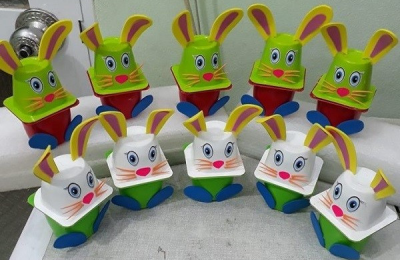 Đồ chơi mầm non làm từ phế liệu