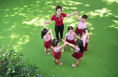 Phụ huynh cần chuẩn bị gì cho bé đến trường