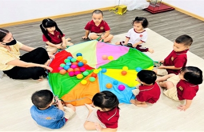 Trẻ mấy tuổi nên gởi nhà trẻ