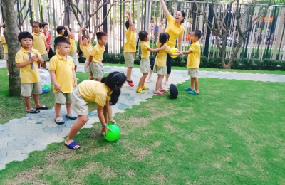 Sân chơi ngoài trời cho trẻ mầm non