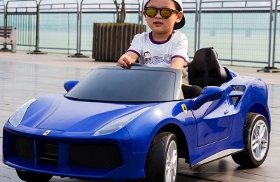 Xe đồ chơi trẻ em cao cấp