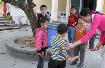 Phiếu bé ngoan, bé khoẻ bé ngoan và các phong trào thi đua cho bé